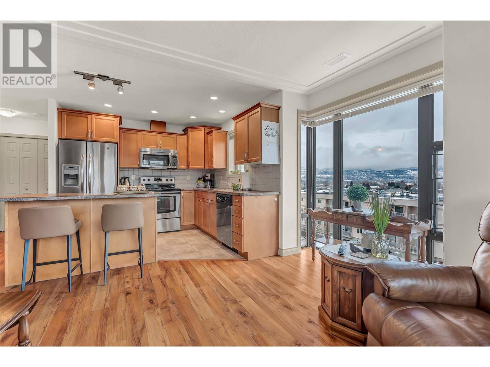 Penticton, BC V2A8R5,2113 Atkinson ST #506