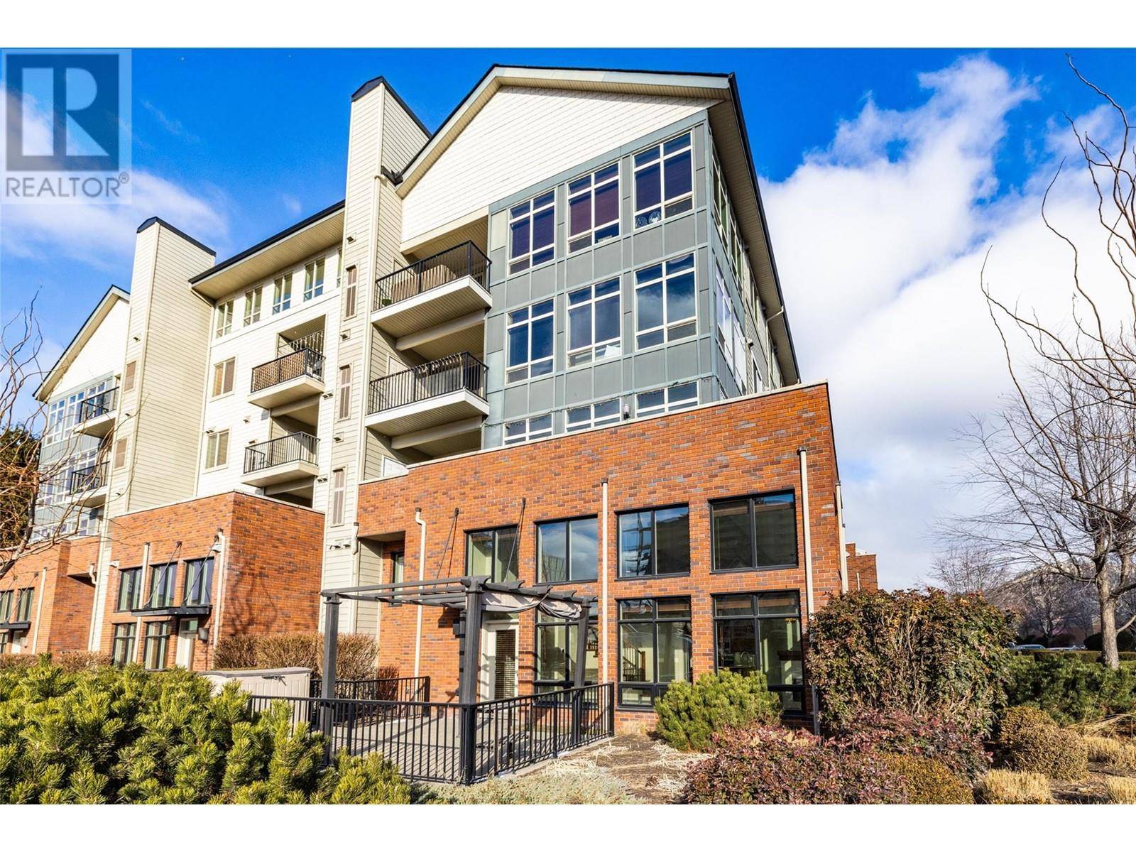 Kelowna, BC V1Y6H5,2142 Vasile RD #103