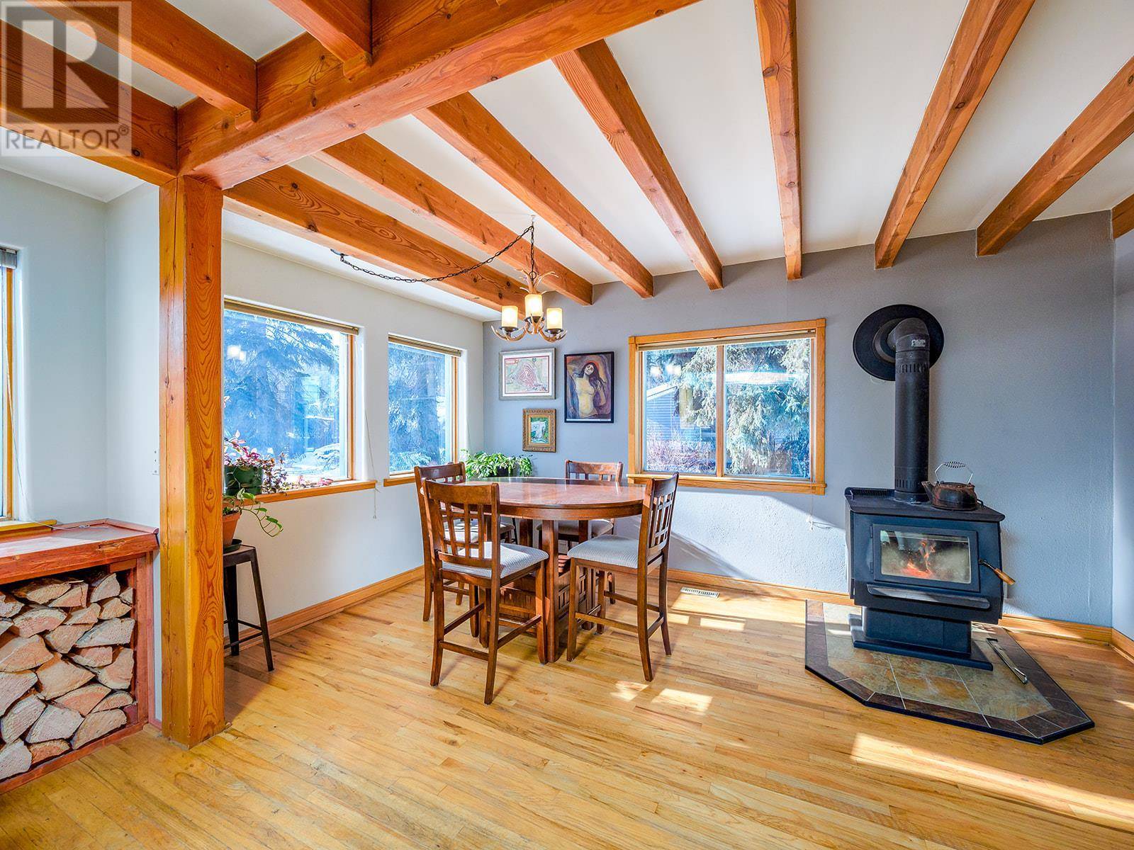 Golden, BC V0A1H0,607 14TH  S Street
