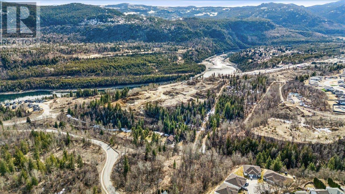 Castlegar, BC V1N3N1,1220 37th Street