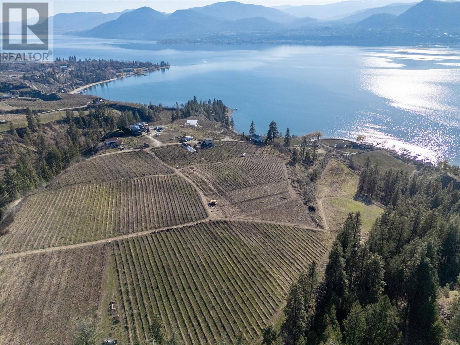 Naramata, BC V0H1N1,4815 COOPER Road