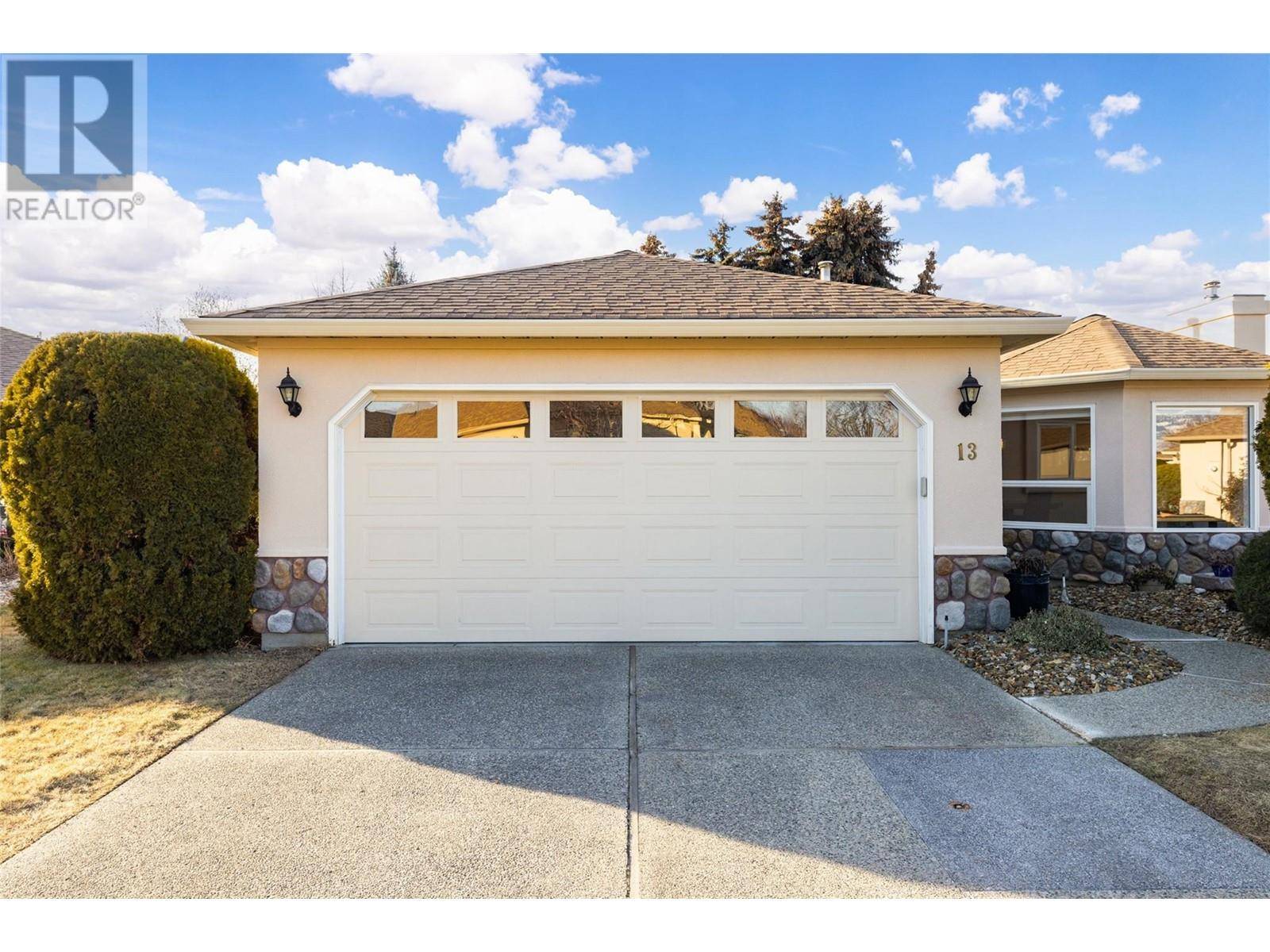 Kelowna, BC V1Y9H1,1201 Cameron AVE #13