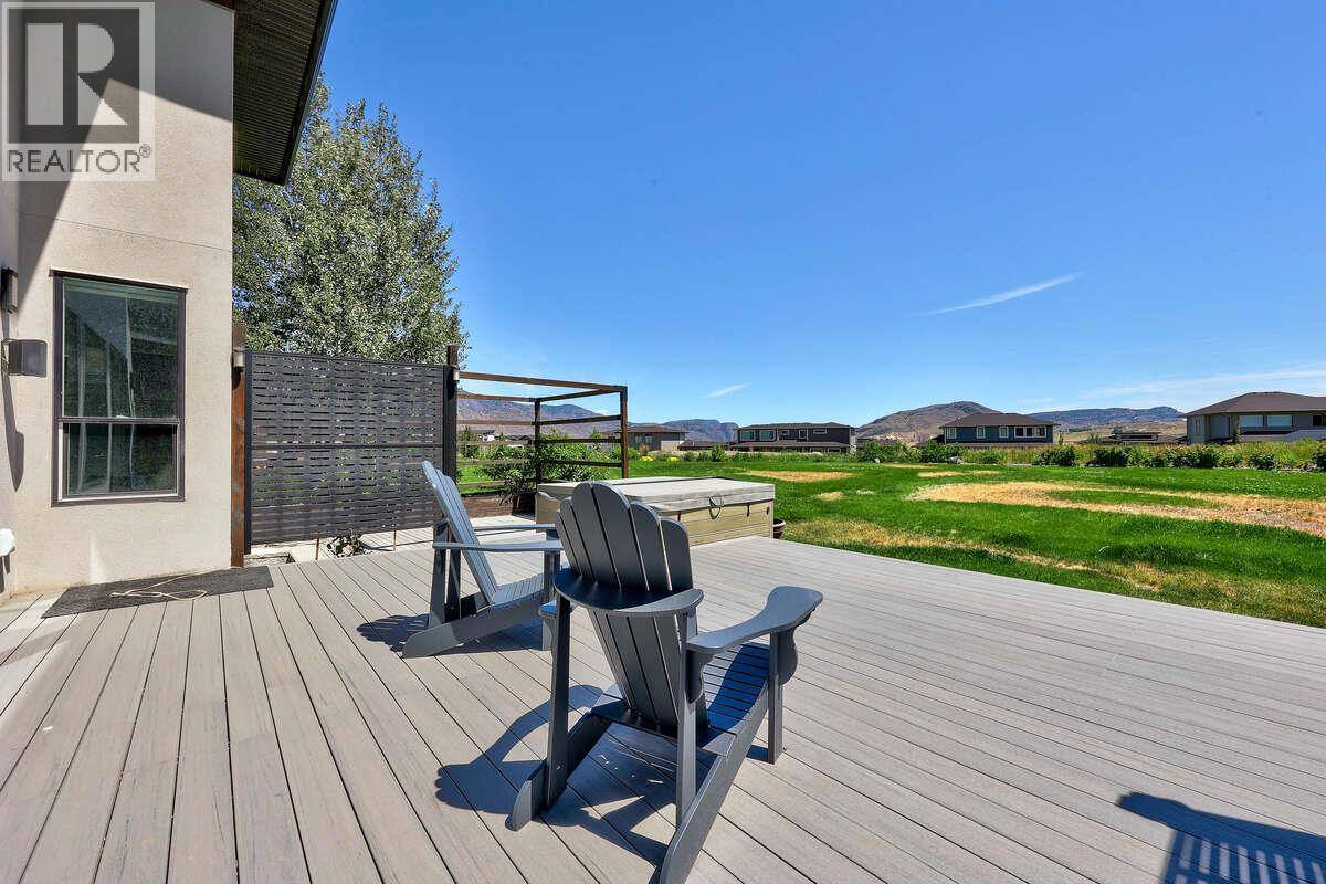 Kamloops, BC V2H1T7,205 RUE CHEVAL NOIR