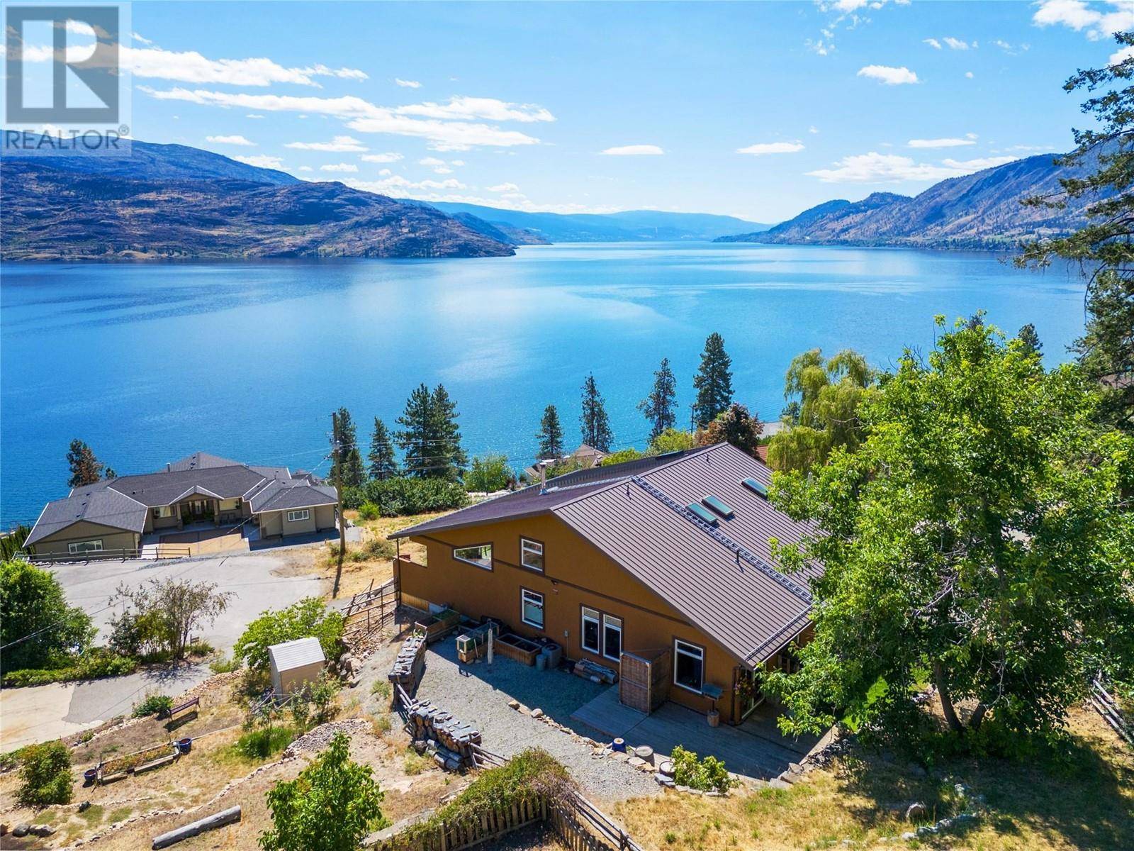 Peachland, BC V0H1X7,6376 Topham Place
