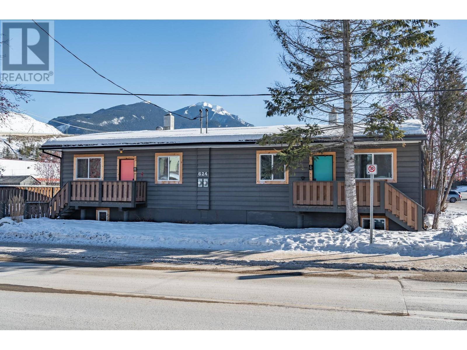 Golden, BC V0A1H0,624 8TH Avenue N