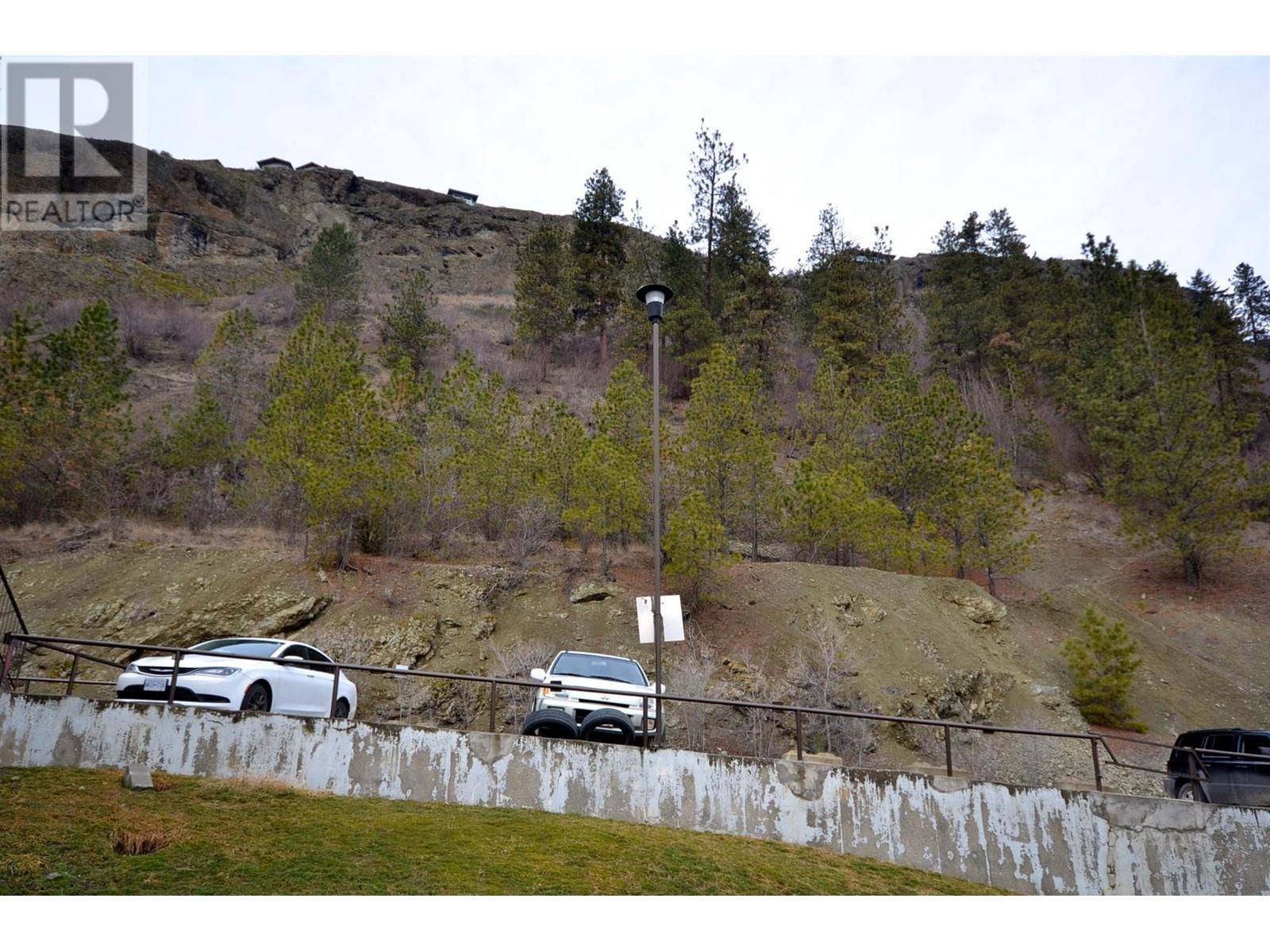 Vernon, BC V1T6S3,3800 40 AVE #38