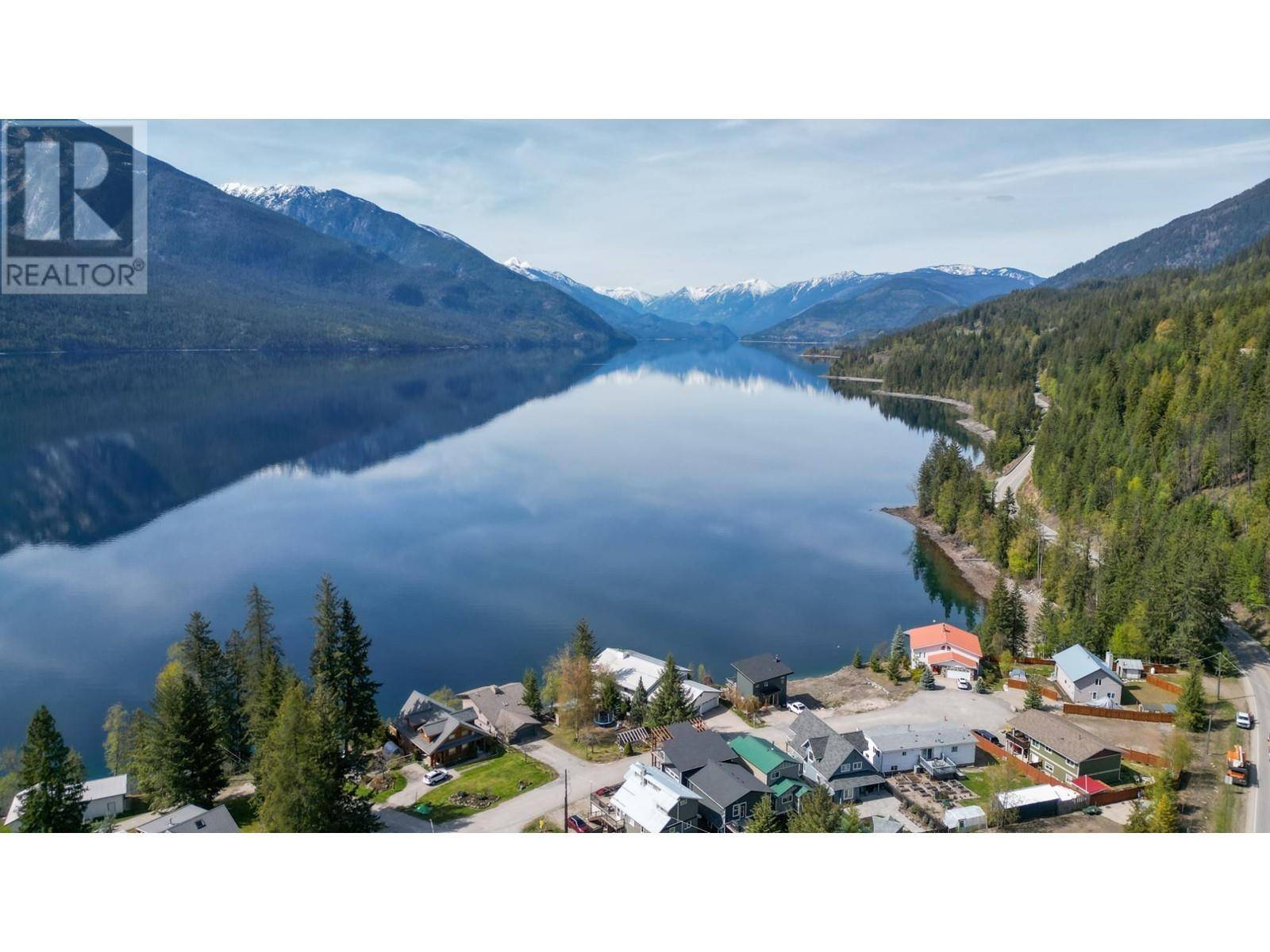 Silverton, BC V0G1S0,803 SILVER COVE Drive