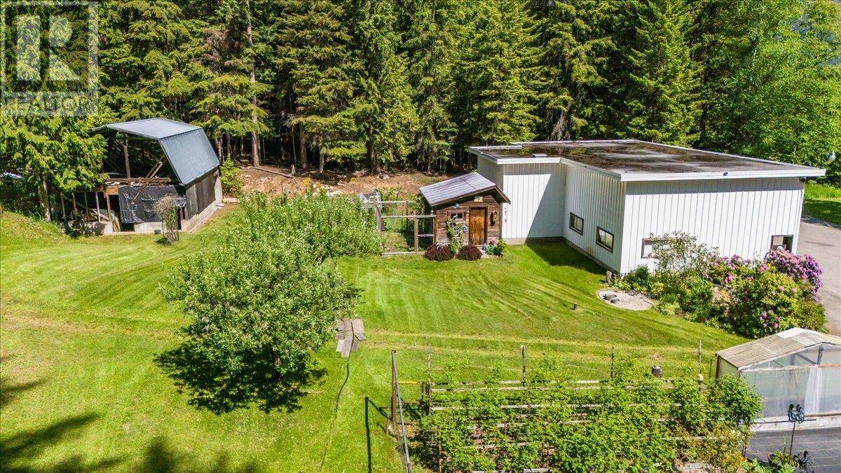Passmore, BC V0G2J0,3765 PASSMORE UPPER Road