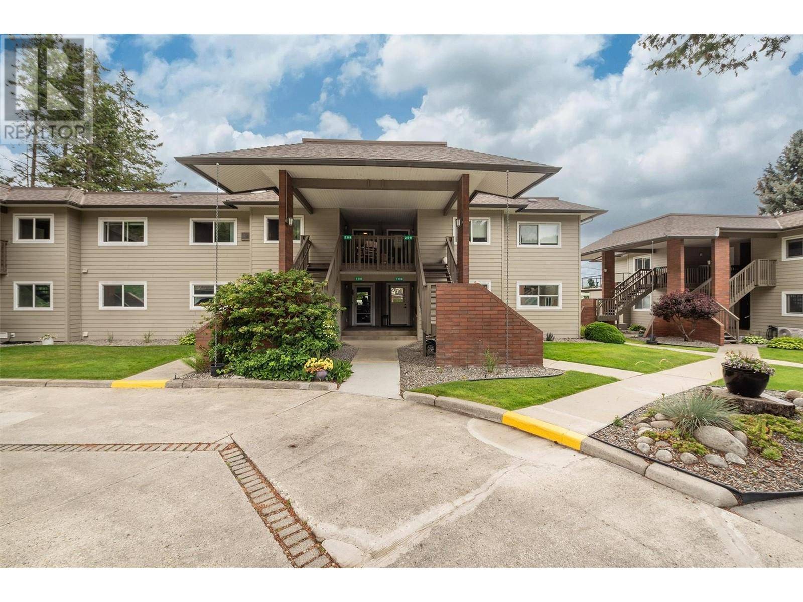 Peachland, BC V0H1X6,4340B Beach AVE #109