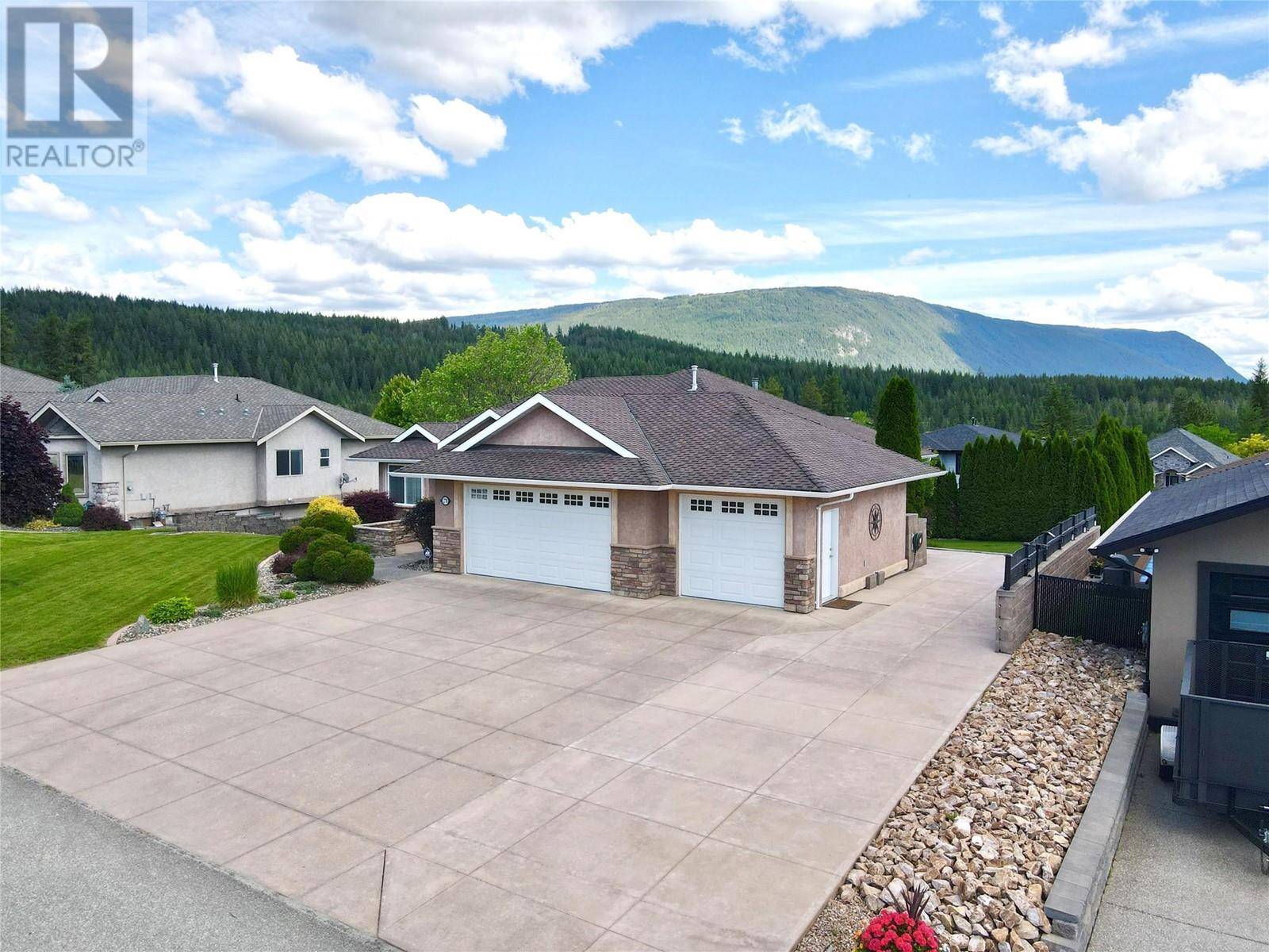 Blind Bay, BC V0E1H1,2718 Sunnydale Drive