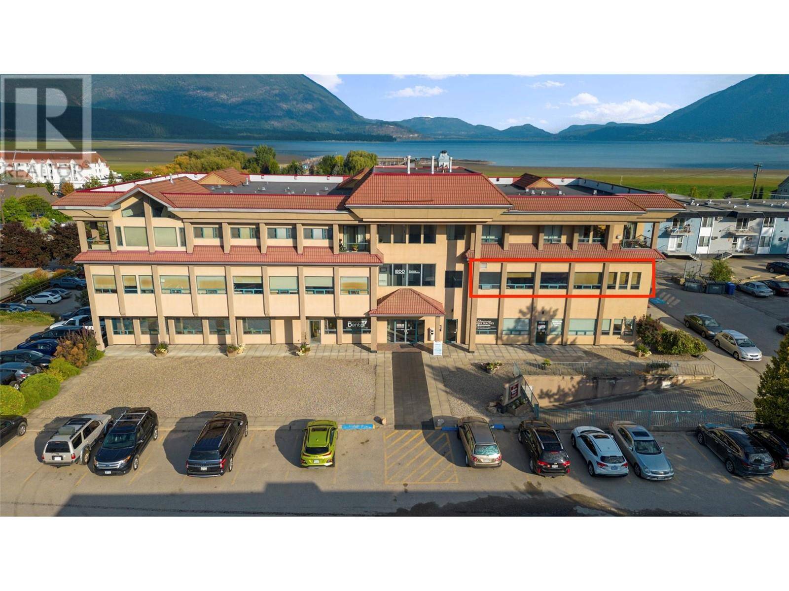Salmon Arm, BC V1E1R6,571 6 ST Northeast #203