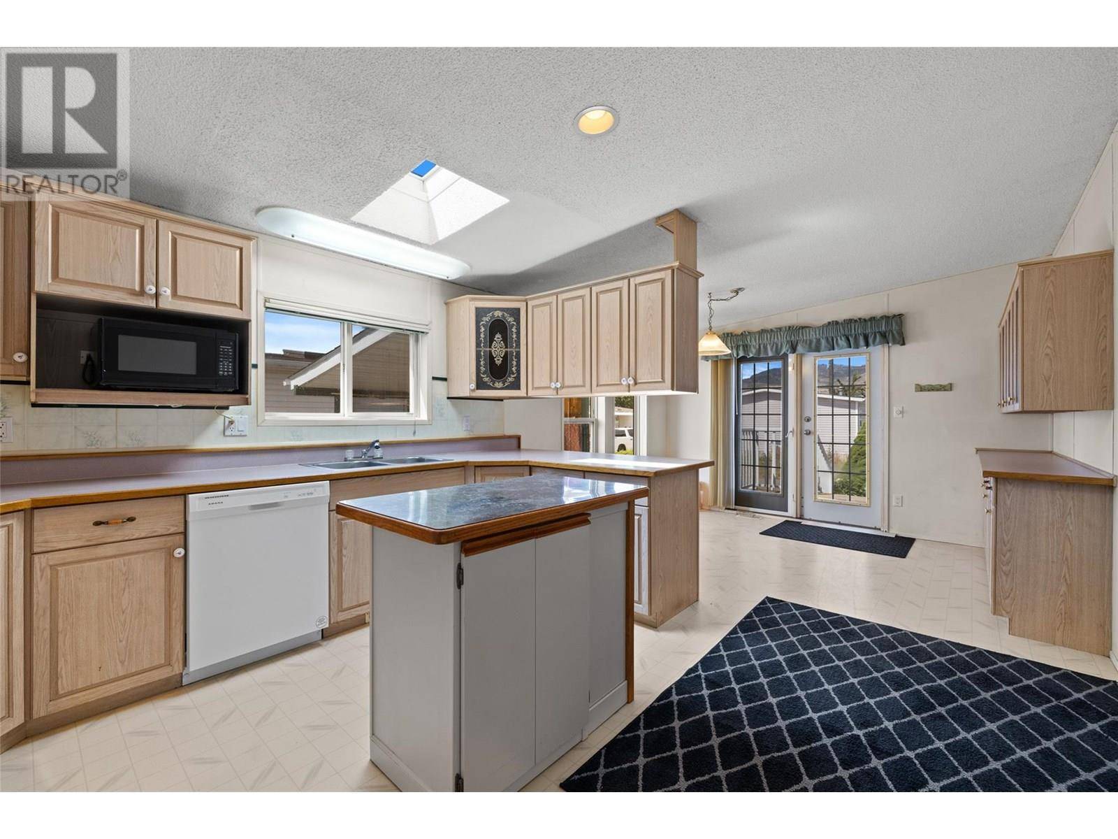 Westbank, BC V4T1R4,2005 Boucherie RD #137