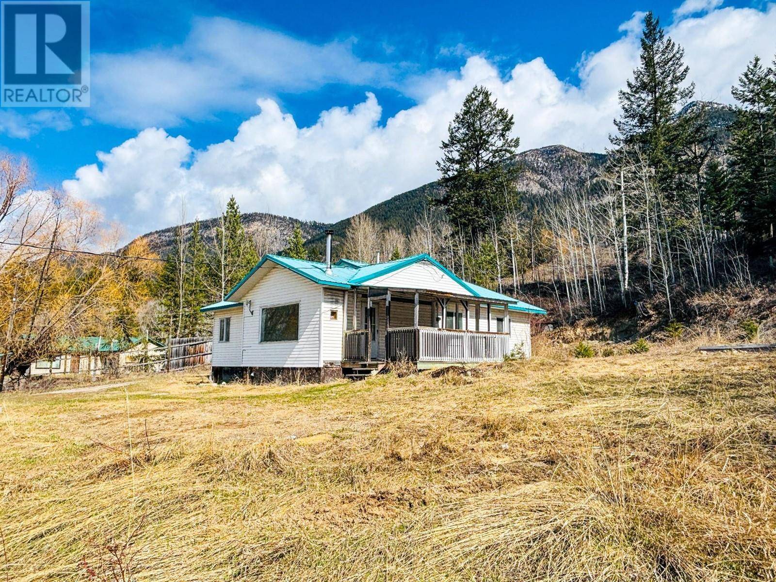 Brisco, BC V0A1B0,2866 95 Highway