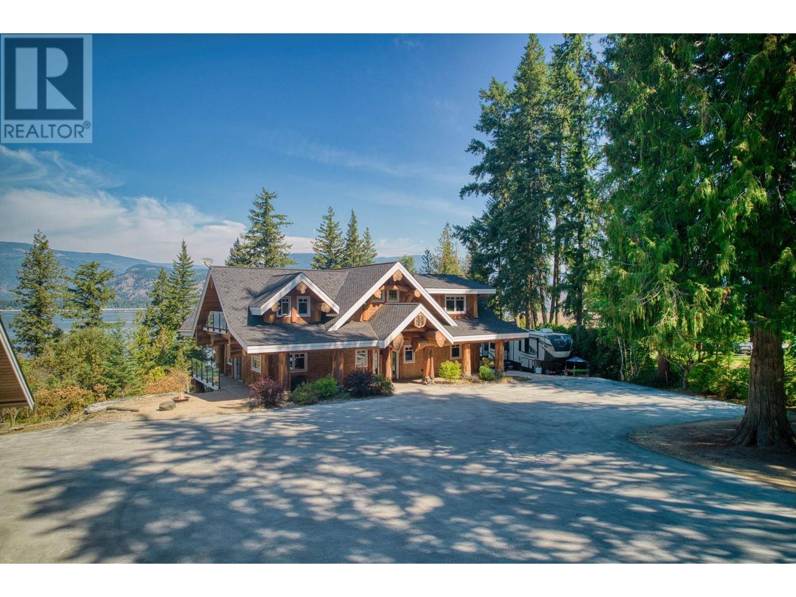 Sorrento, BC V0E2W0,1897 Blind Bay Road