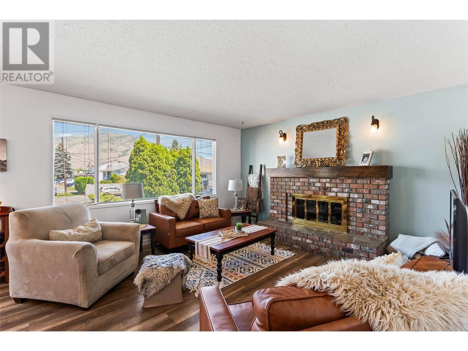Kamloops, BC V2B6B1,1683 SHERIDAN Drive