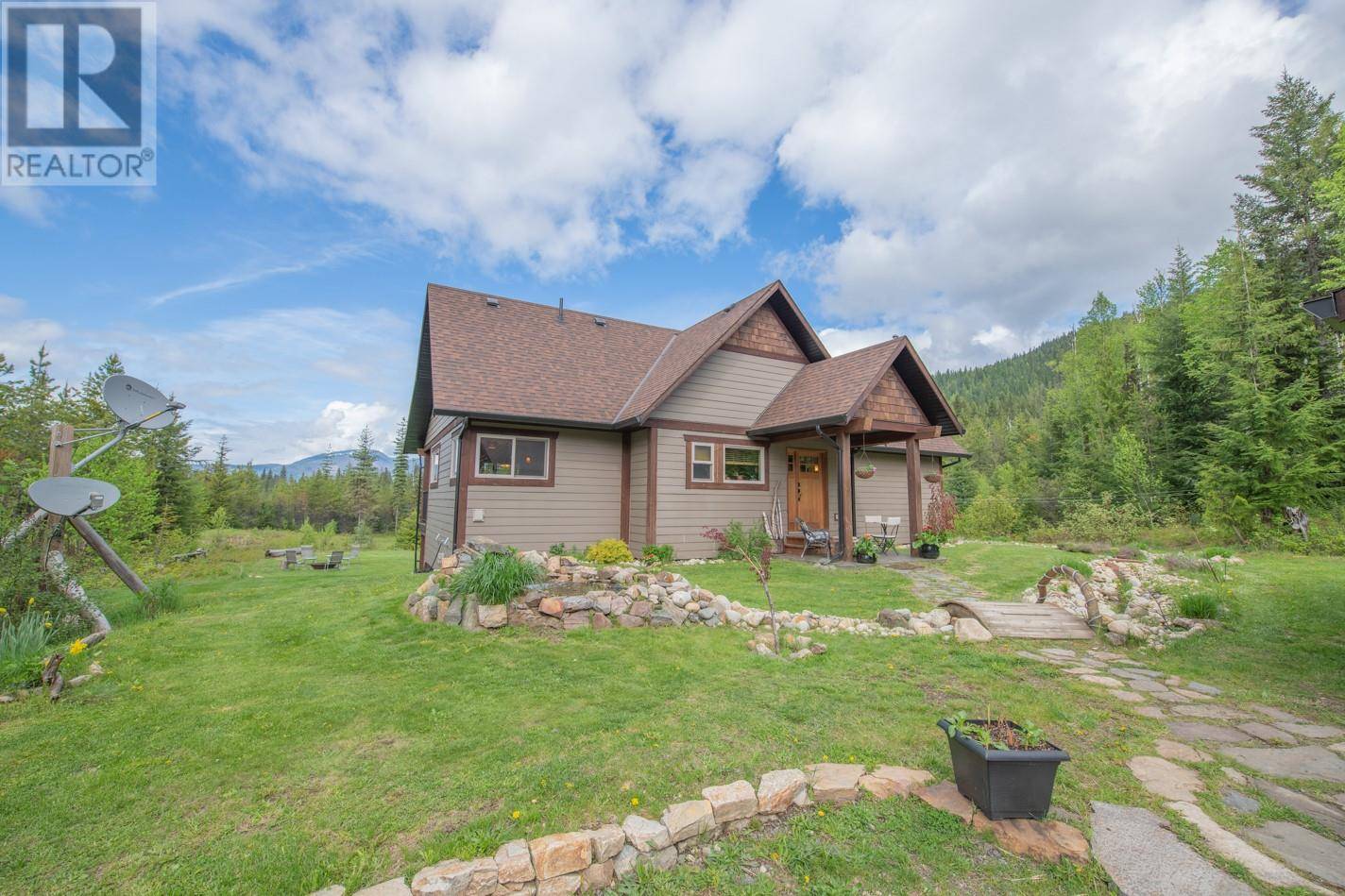 Cherryville, BC V0E2G2,1433 Sugar Lake Road
