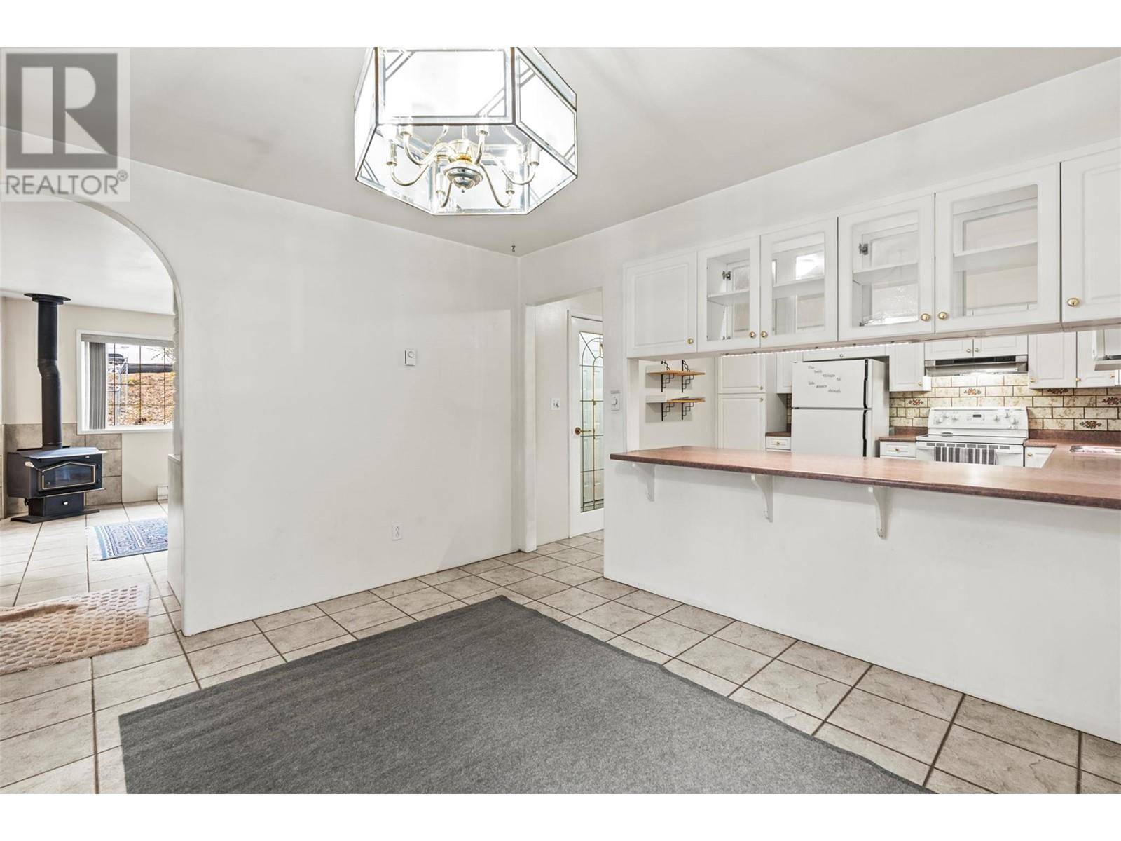 Vernon, BC V1H2C3,10831 Westshore Road