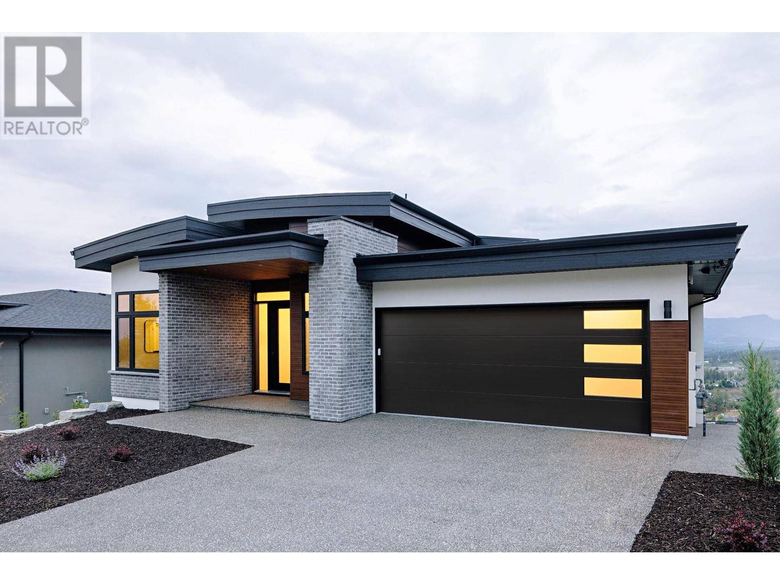 Kelowna, BC V1W0C3,1050 Emslie Street