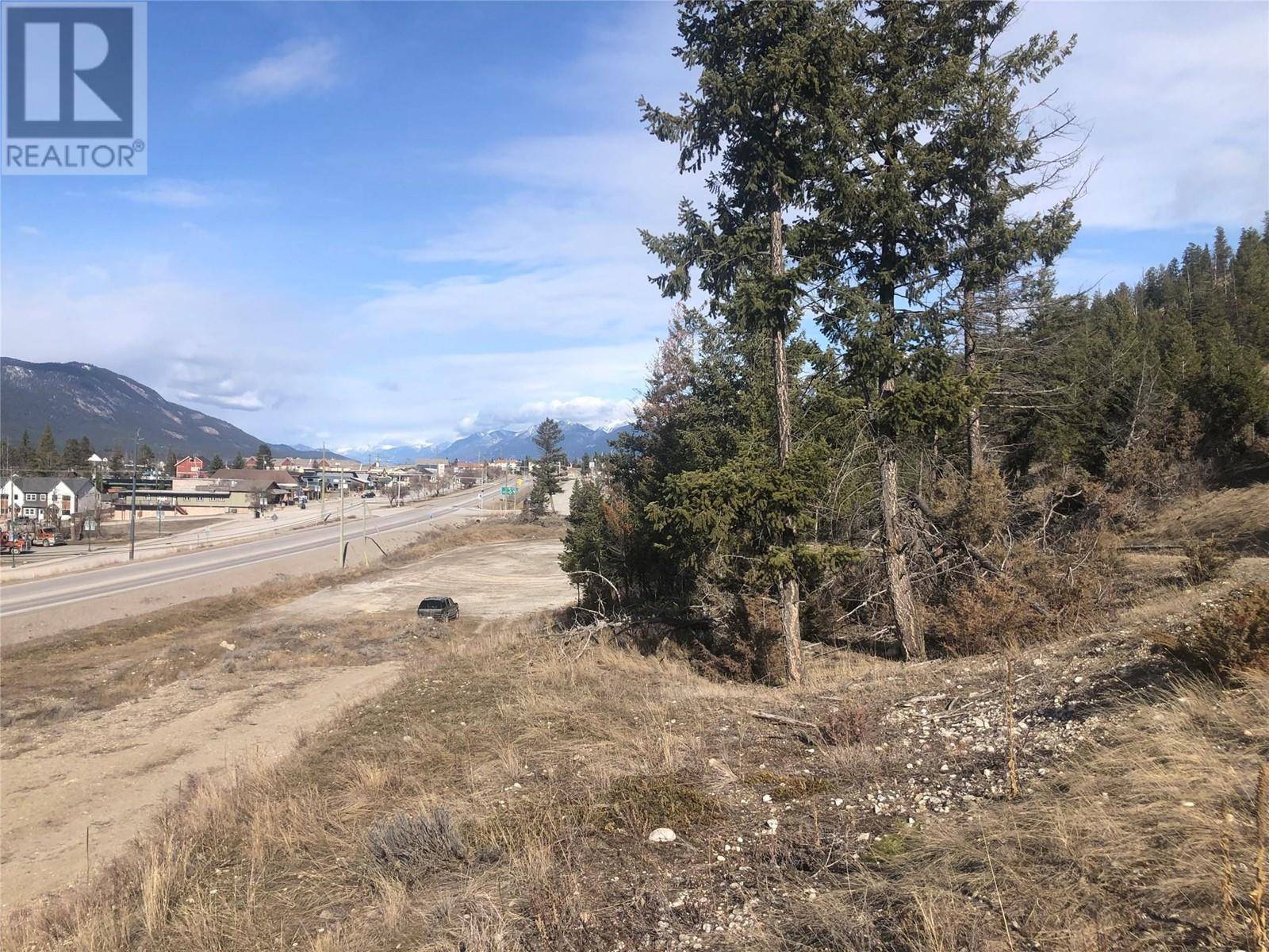 Radium Hot Springs, BC V0A1M0,7585 REDSTREAK PARK Road