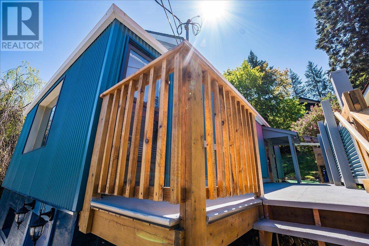 Nelson, BC V1L3Y8,116 Chatham Street