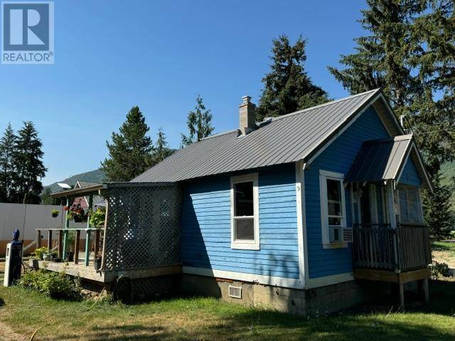 Salmon Arm, BC V1E3C6,9 Branchflower Road SW