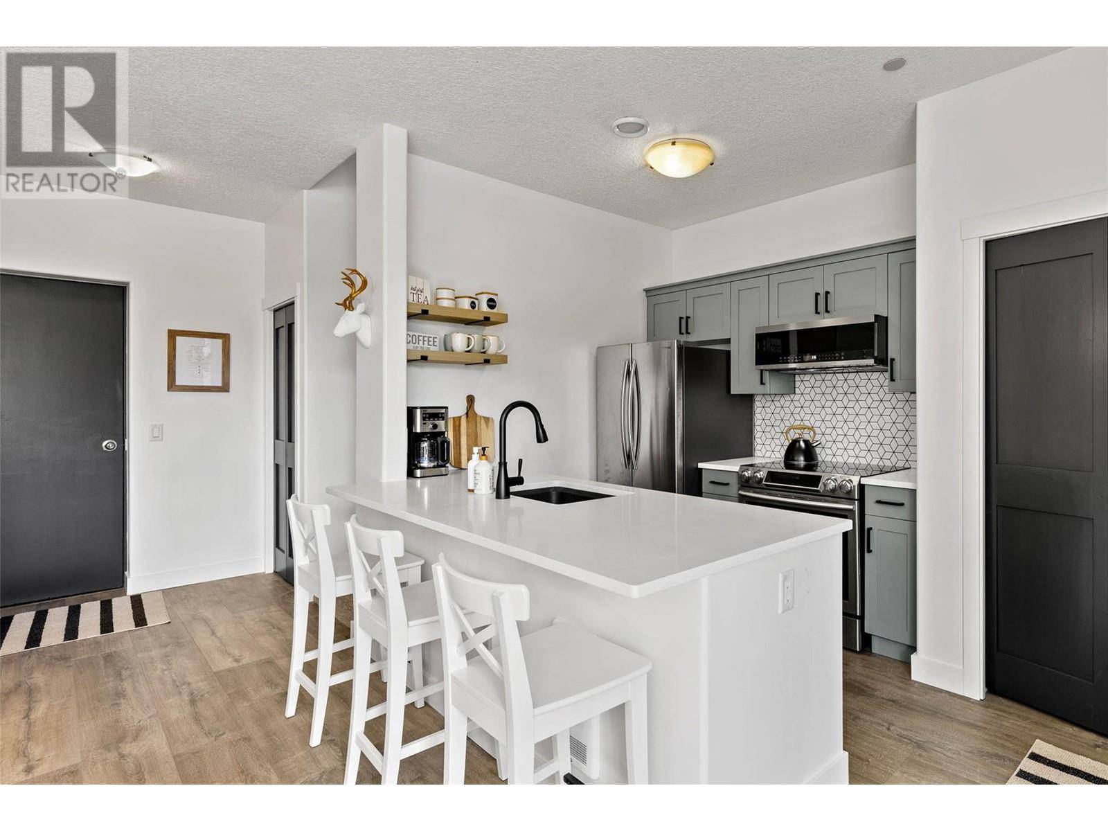 Sun Peaks, BC V0E5N0,6005 Valley DR #49