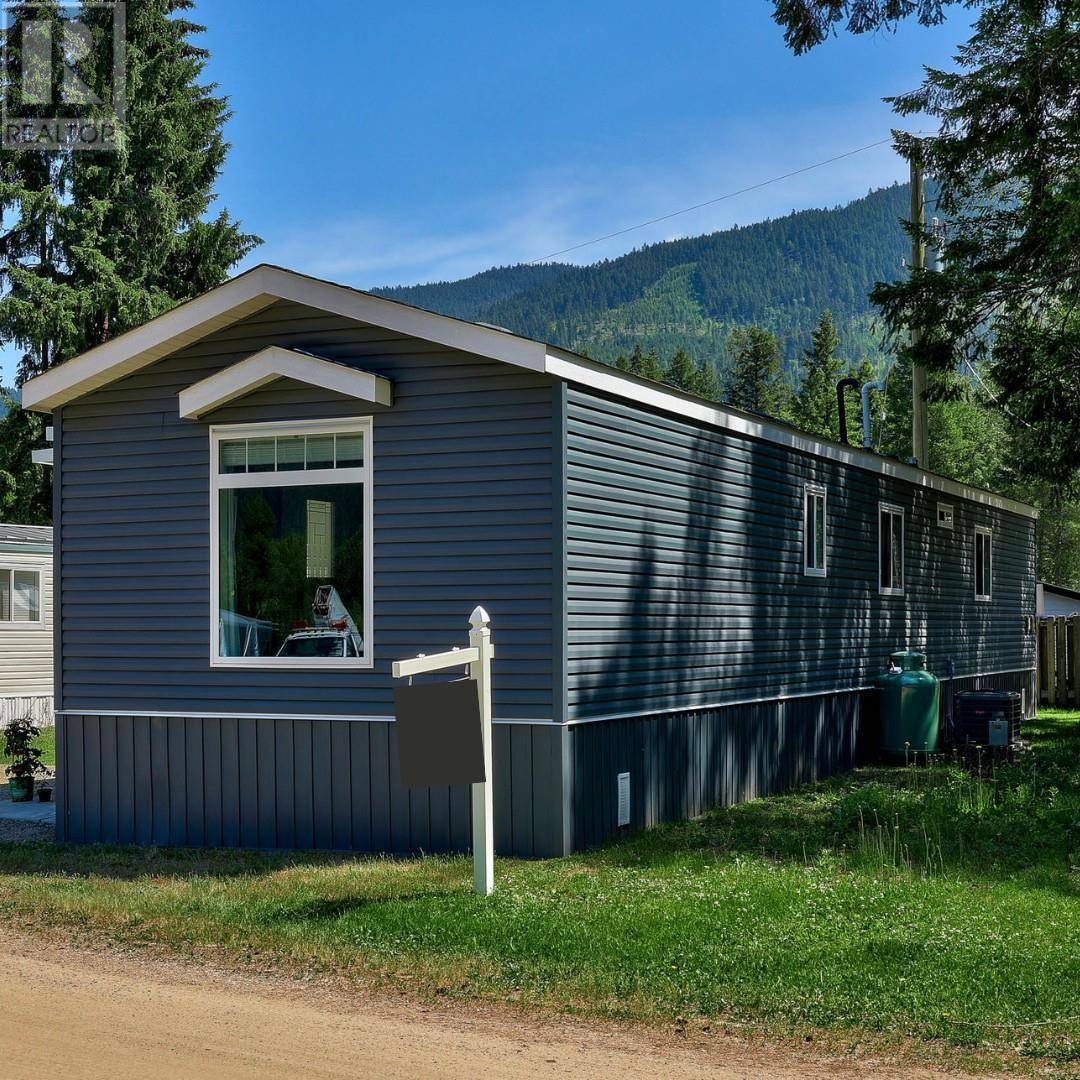 Clearwater, BC V0E1N2,121 FERRY RD #19