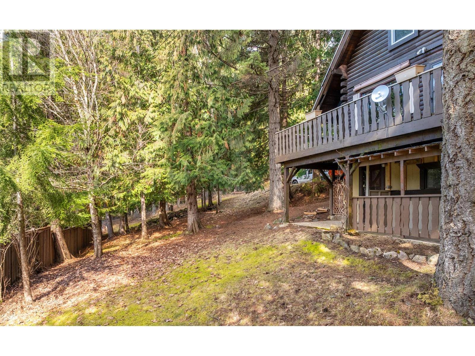 Crawford Bay, BC V0B1E0,16253 SELKIRK Road