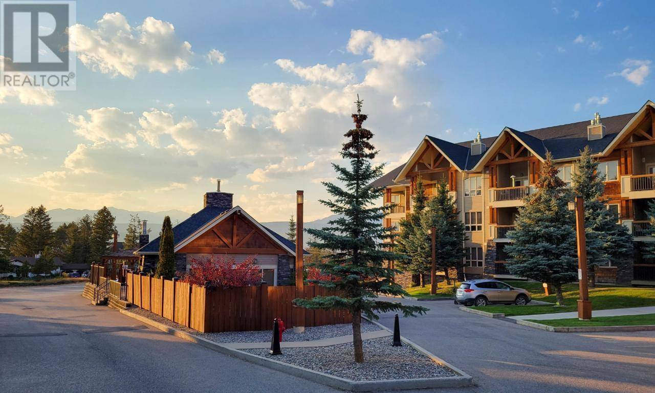 Radium Hot Springs, BC V0A1M0,7495 COLUMBIA AVE #1109