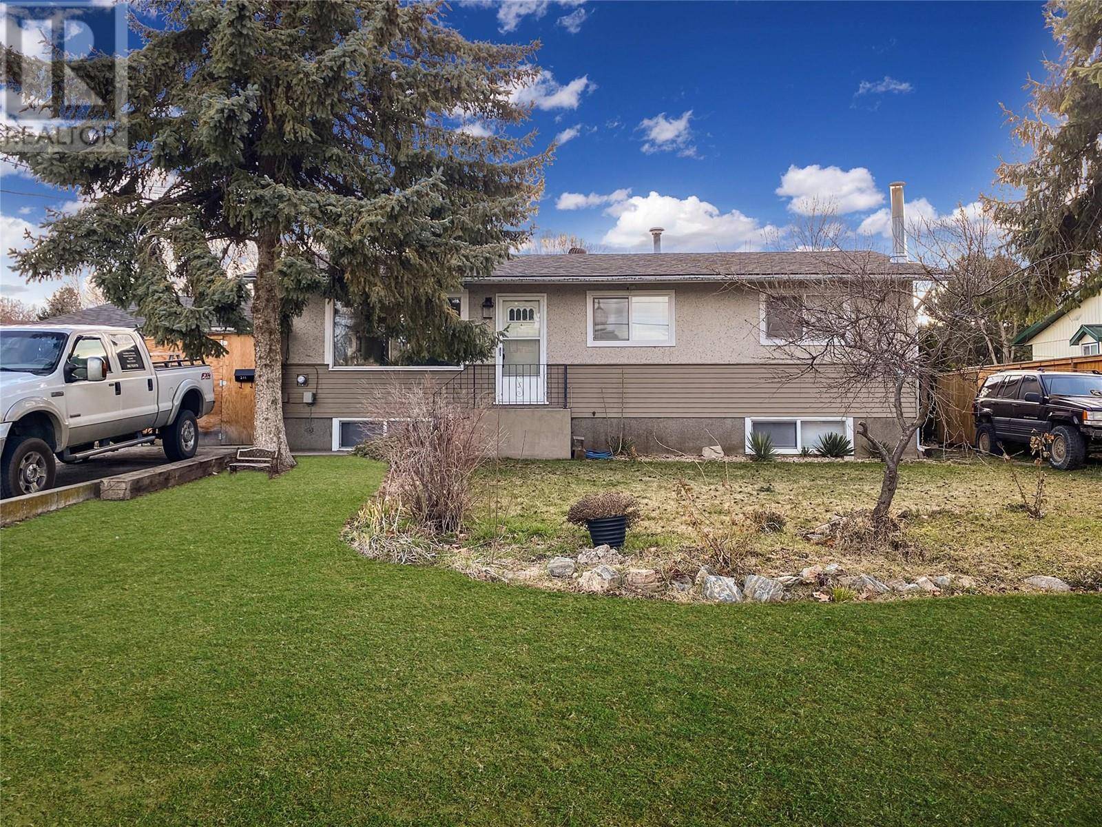 Kelowna, BC V1X3Y6,215 Davie Road S