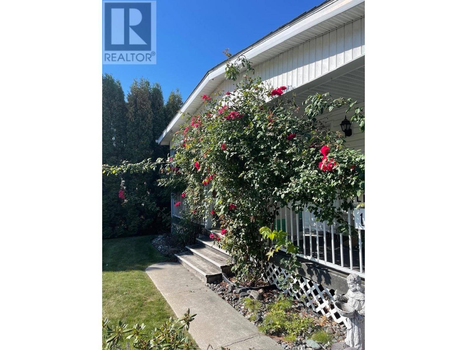 Creston, BC V0B1G6,1015 11TH NORTH Avenue