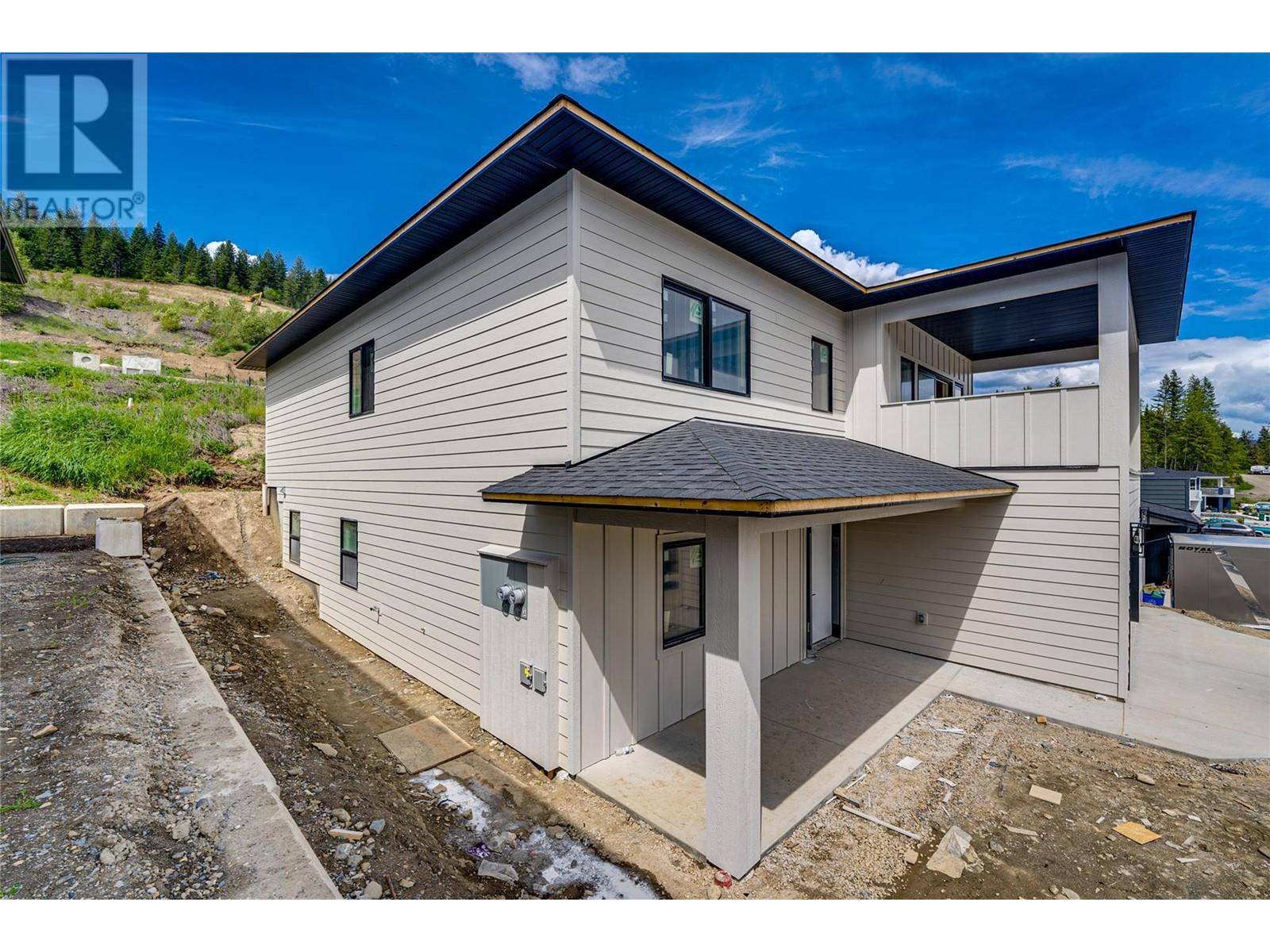 Lumby, BC V0E2G0,2736 Cedar Ridge Street