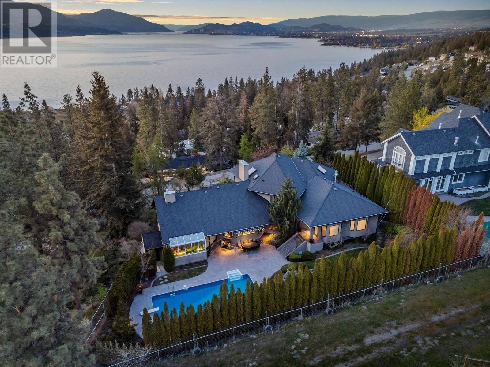 Kelowna, BC V1W4S6,359 Uplands Drive