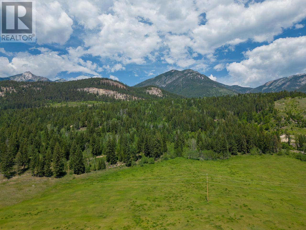 Golden, BC V0A1H0,0000 BEN HYNES Loop