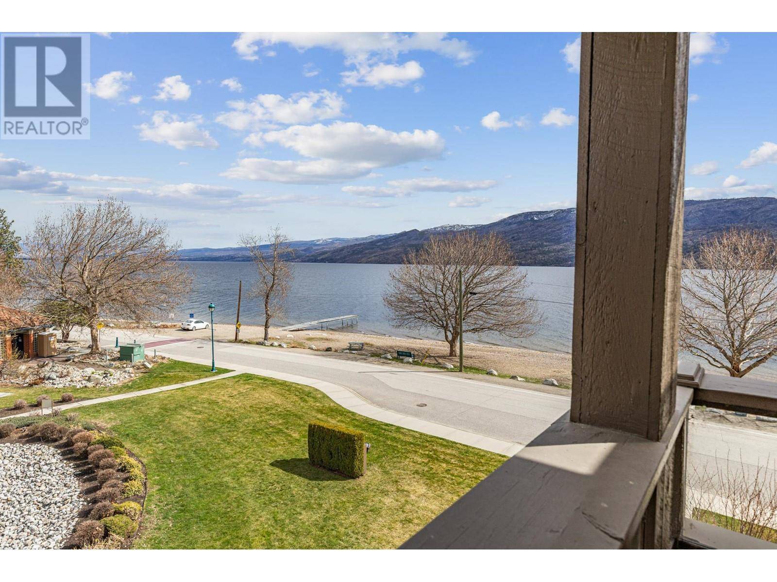 Peachland, BC V0H1X1,3996 Beach AVE #323