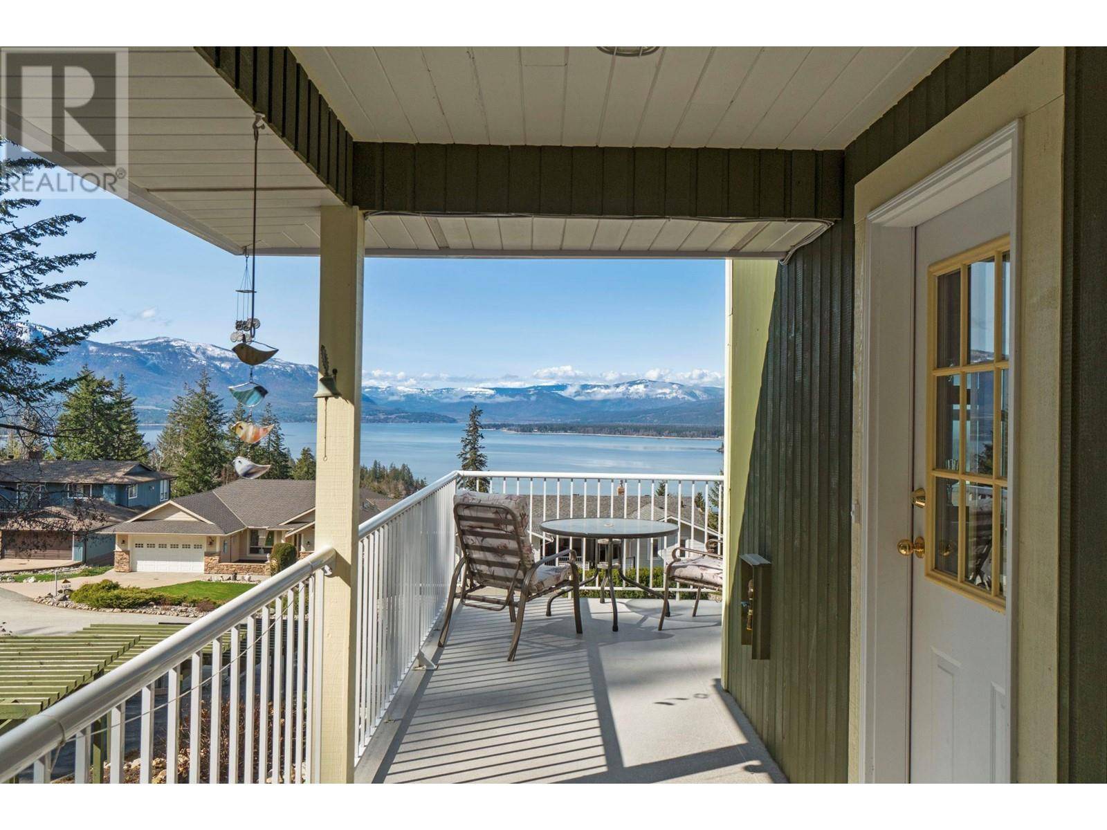 Blind Bay, BC V0E1H1,3471 McBride Road