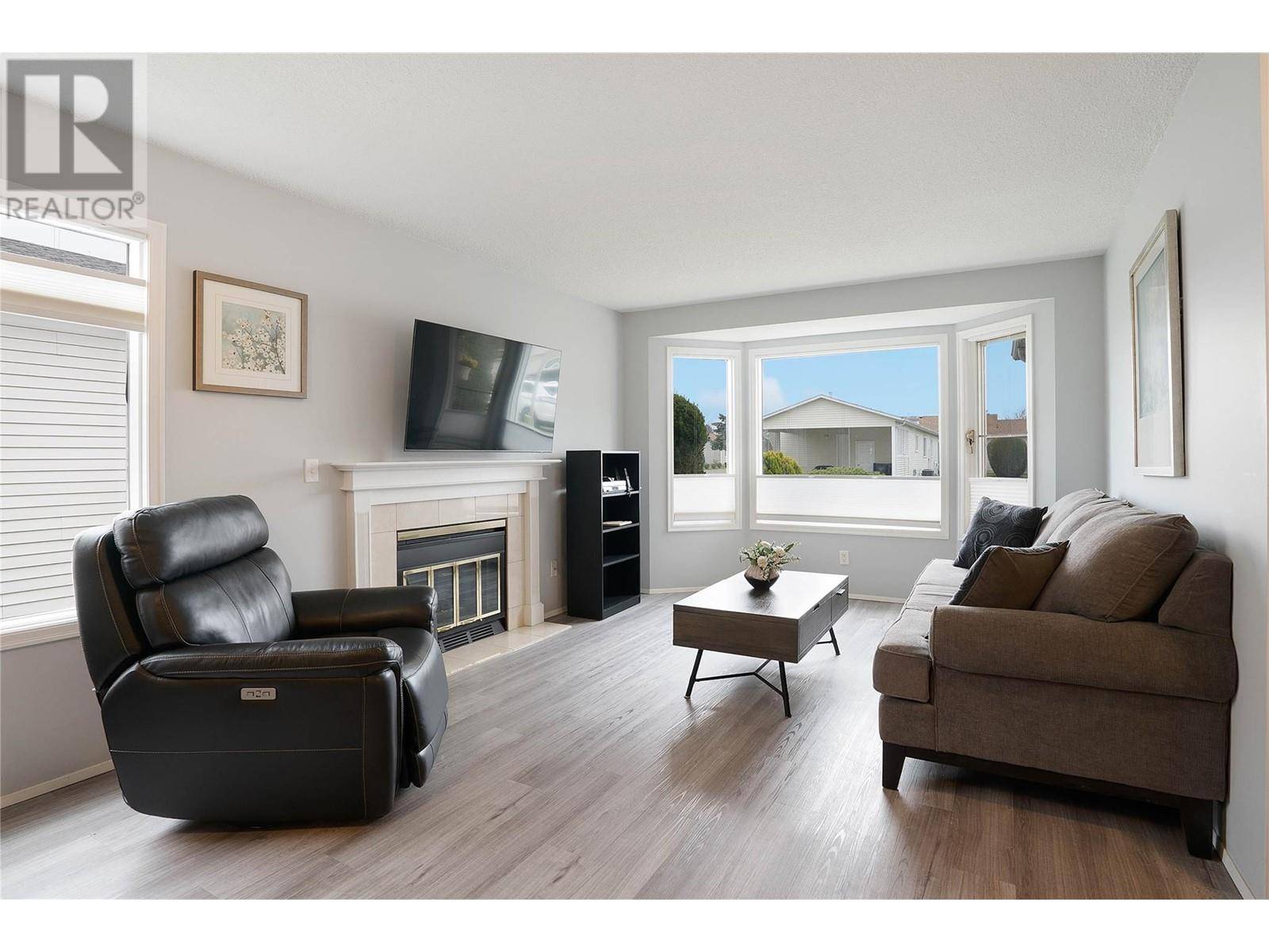 Kelowna, BC V1W3S4,1260 Raymer AVE #336