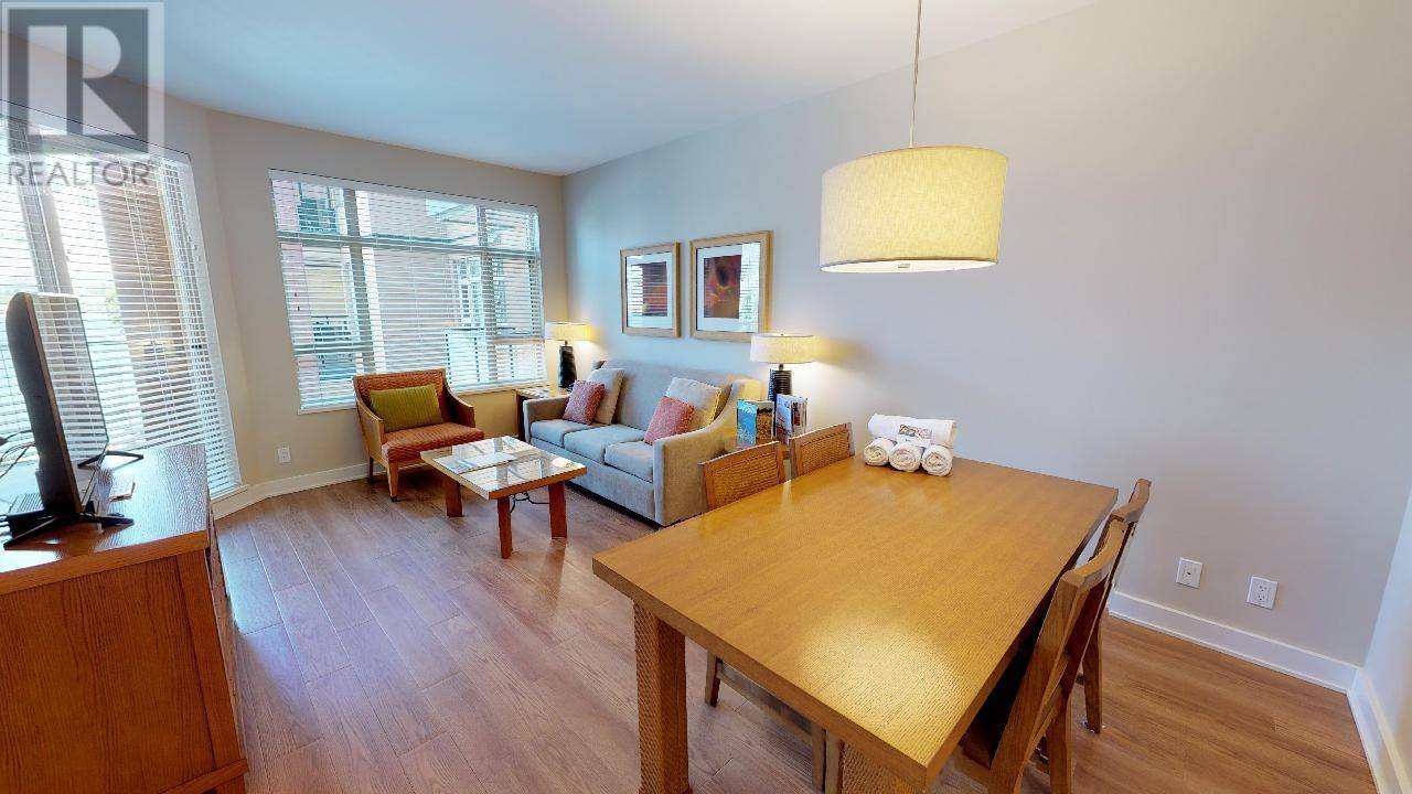 Osoyoos, BC V0H1V0,15 PARK PL #325