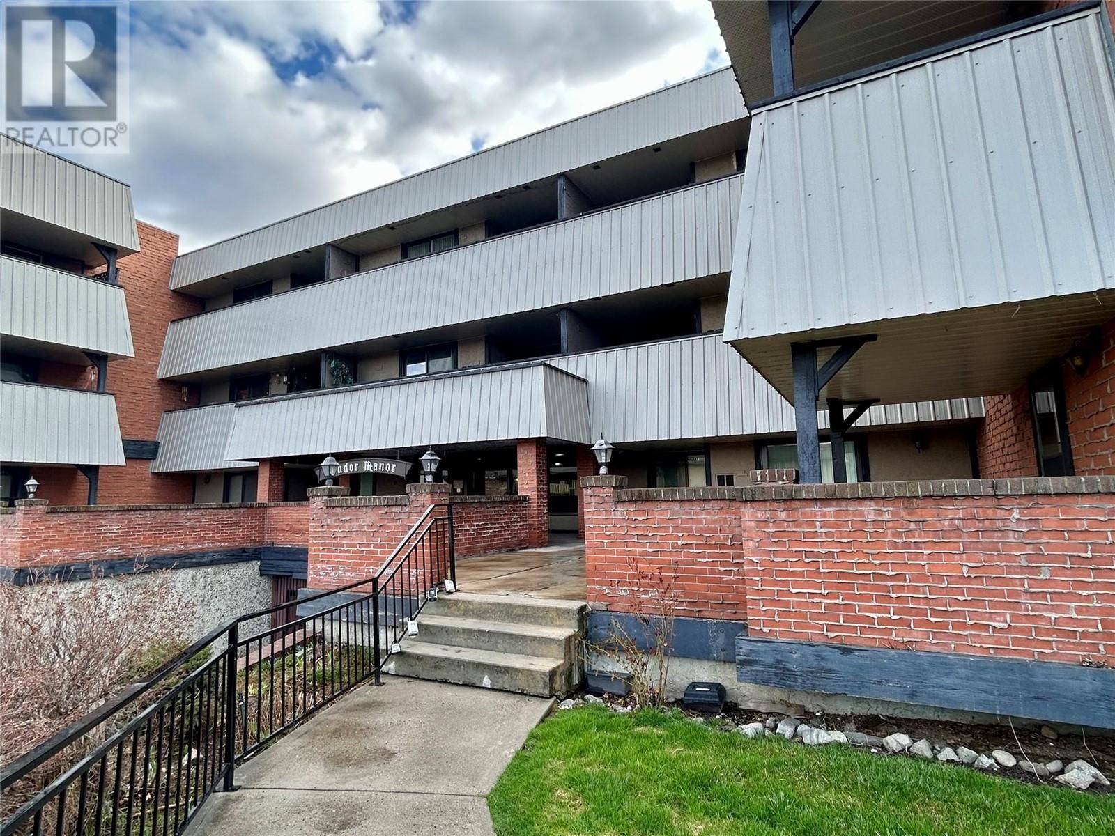 Kelowna, BC V1Y8G7,1665 Ufton CT #335