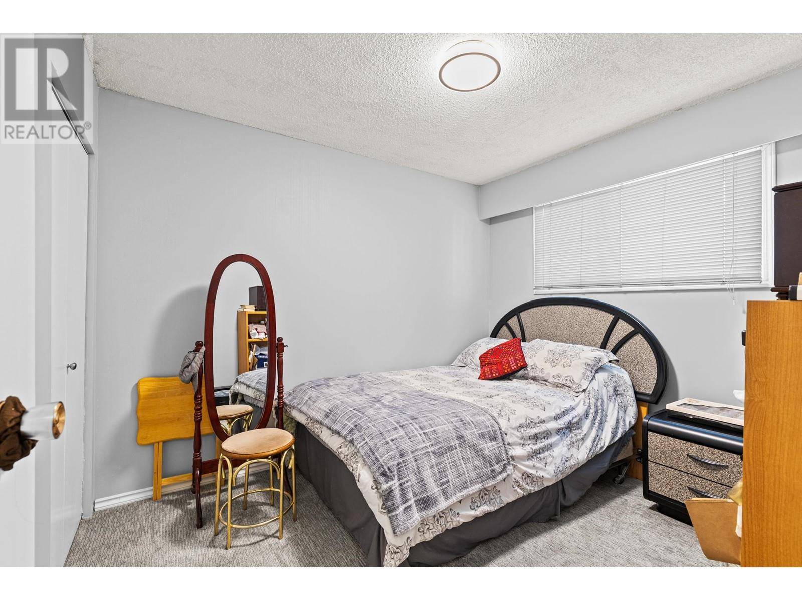 Kelowna, BC V1V2E4,160 Cariboo Road