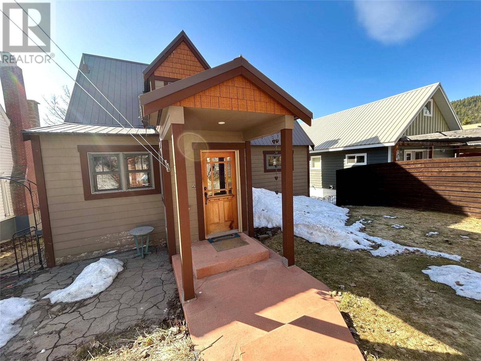 Rossland, BC V0G1Y0,2076 Monte Christo Street