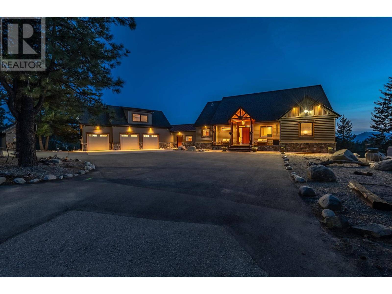 Osoyoos, BC V0H1V6,935 Eagle Place