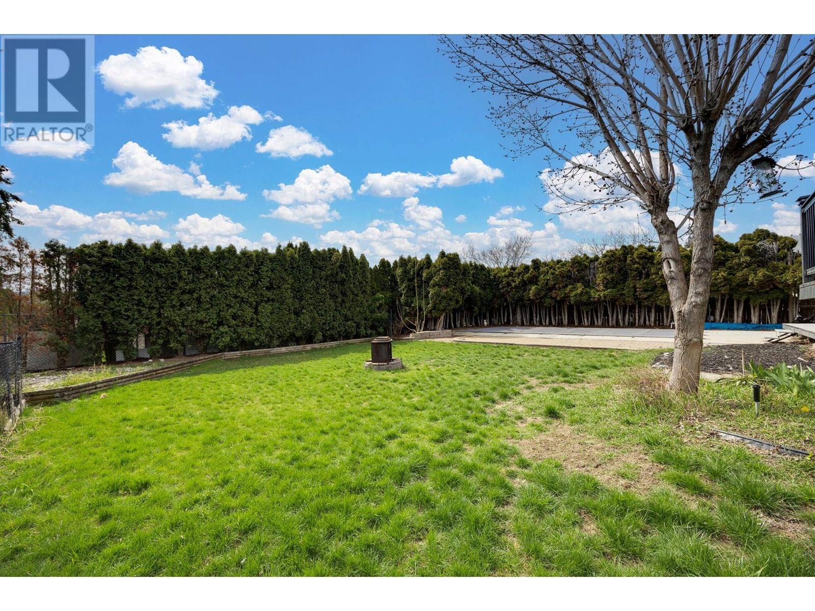 West Kelowna, BC V1Z1Z4,2545 Crestview Road