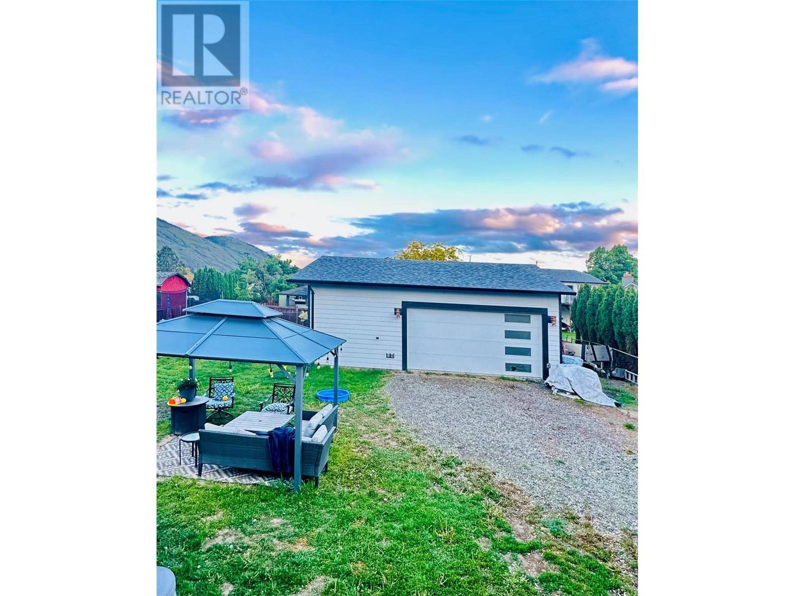 Kamloops, BC V2B6P9,879 Dever Drive