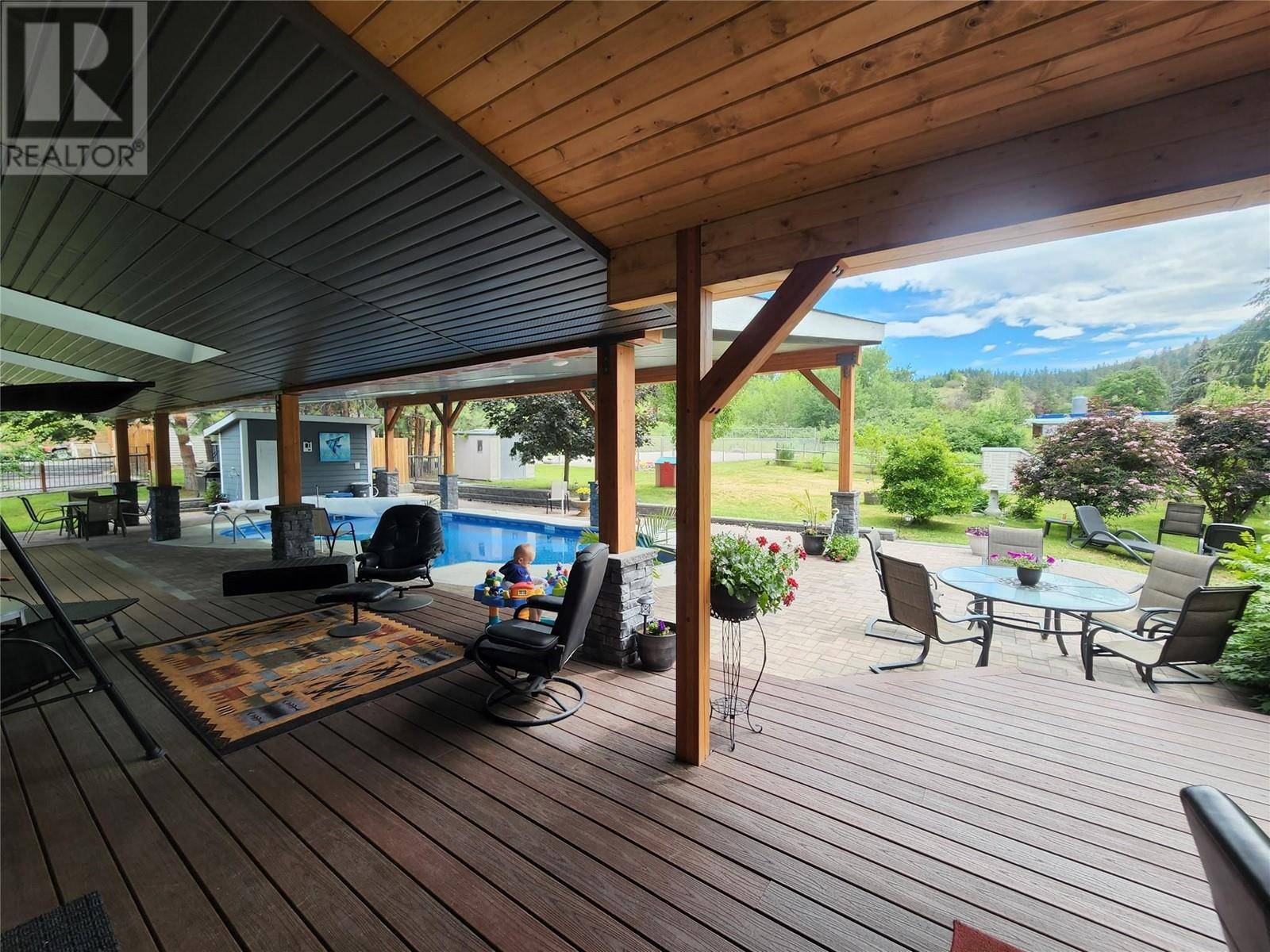 Summerland, BC V0H1Z8,9801/9809 Gould Avenue