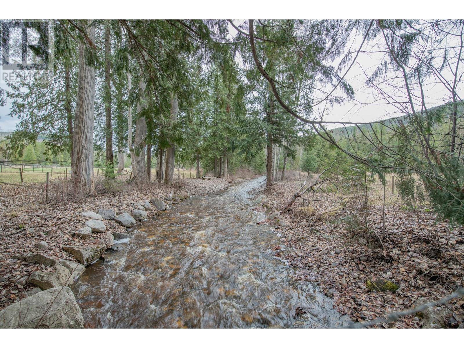 Lumby, BC V0E2G1,1416 Creighton Valley Road