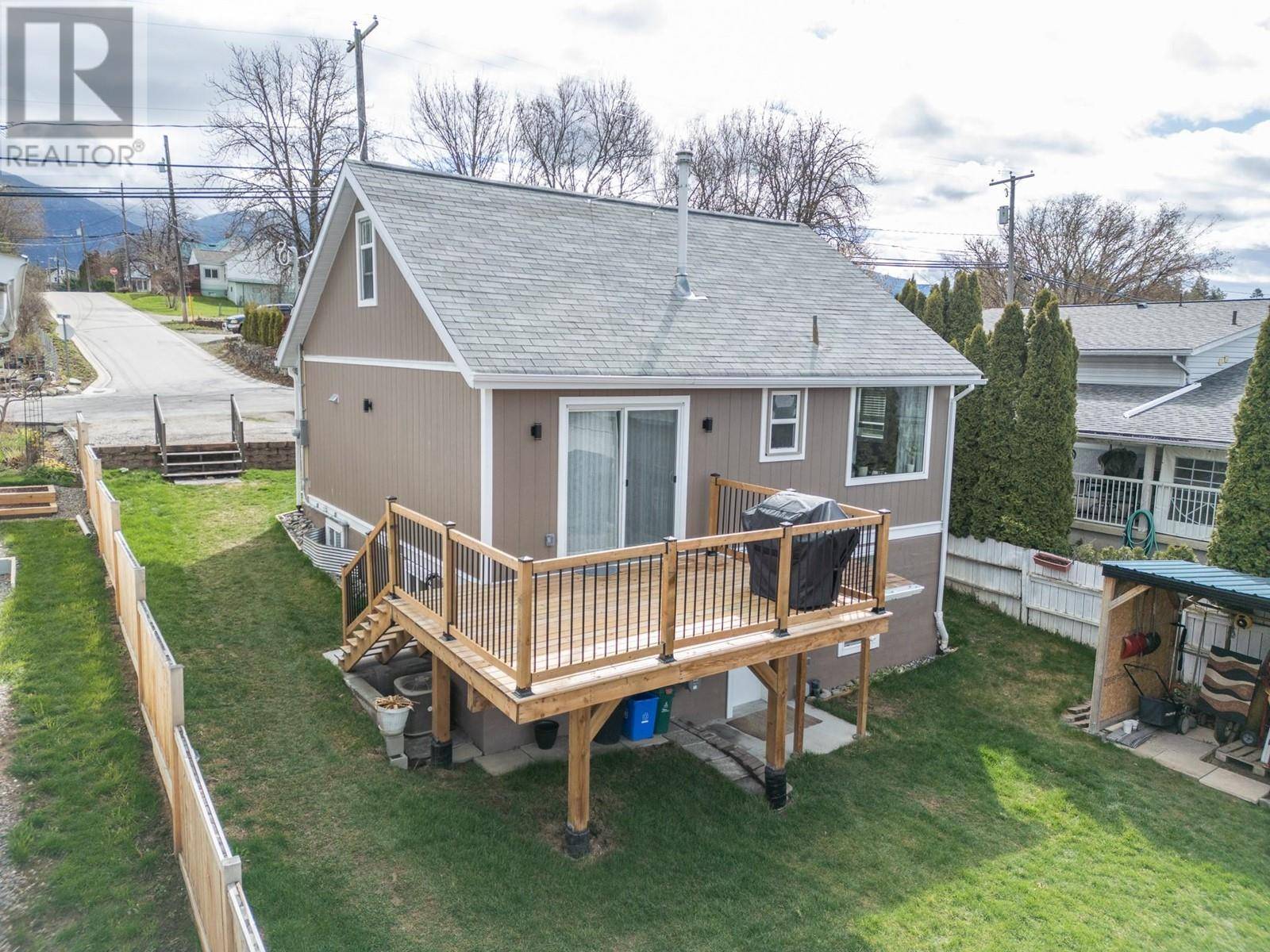 Creston, BC V0B1G3,403 8th Avenue S