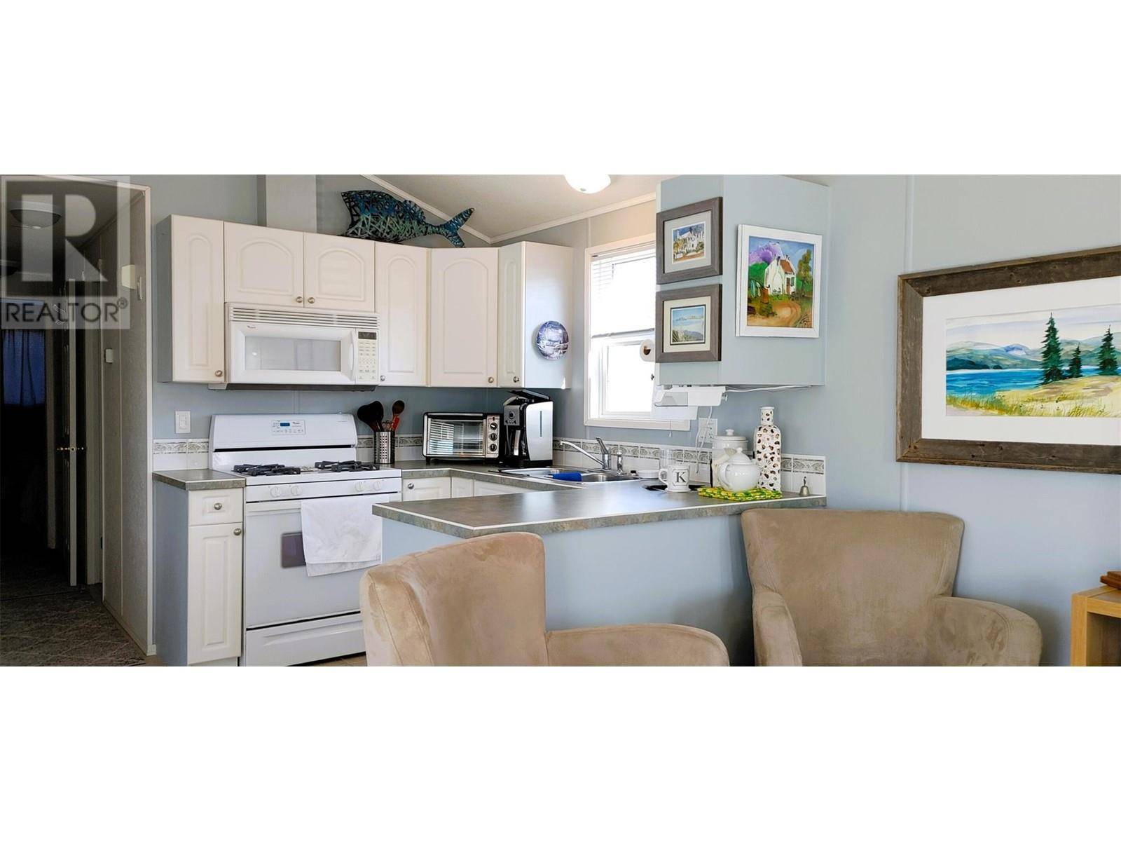 Kelowna, BC V4V1P4,415 Commonwealth RD #329
