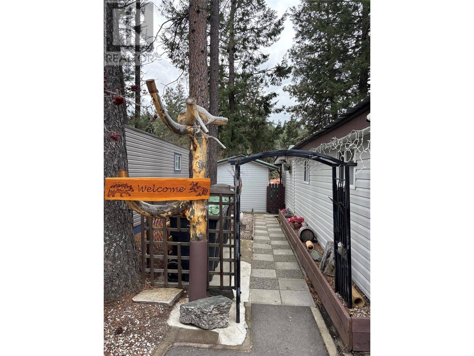 Peachland, BC v0h1x8,5371 Princeton AVE #22