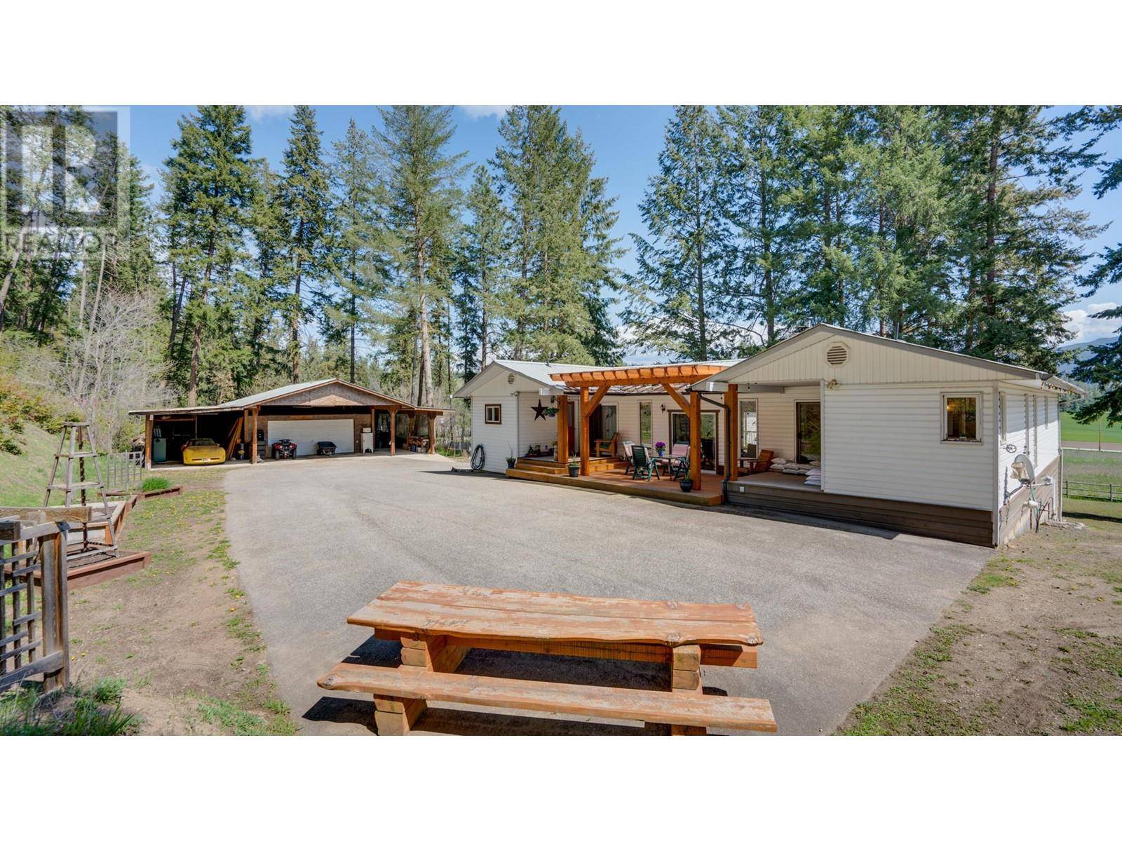 Spallumcheen, BC V0E1B4,4851 Lansdowne Road